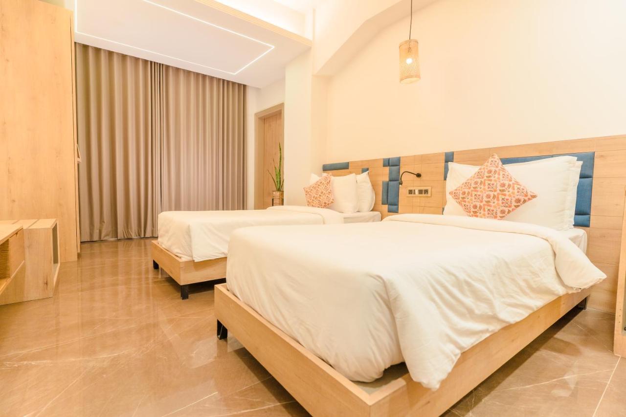 Hotel Mirana , Tinsukia Bagian luar foto