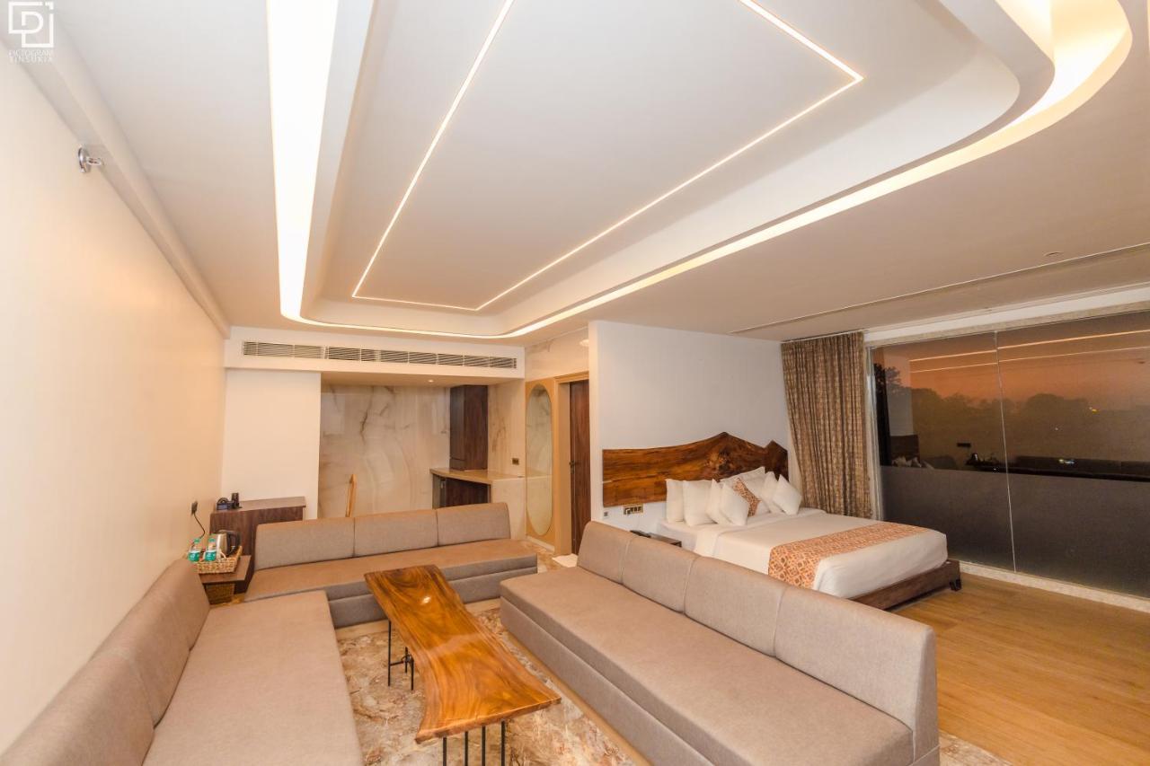 Hotel Mirana , Tinsukia Bagian luar foto